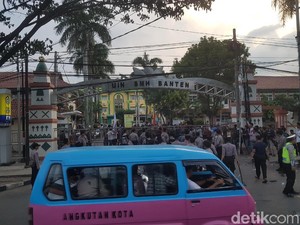 Liput Aksi Mahasiswa, Wartawan di Serang Sempat Dipukuli Oknum Polisi