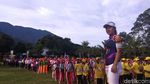 Kompaknya Anies-Sandi dan Ribuan PNS DKI Saat Tea Walk di Puncak