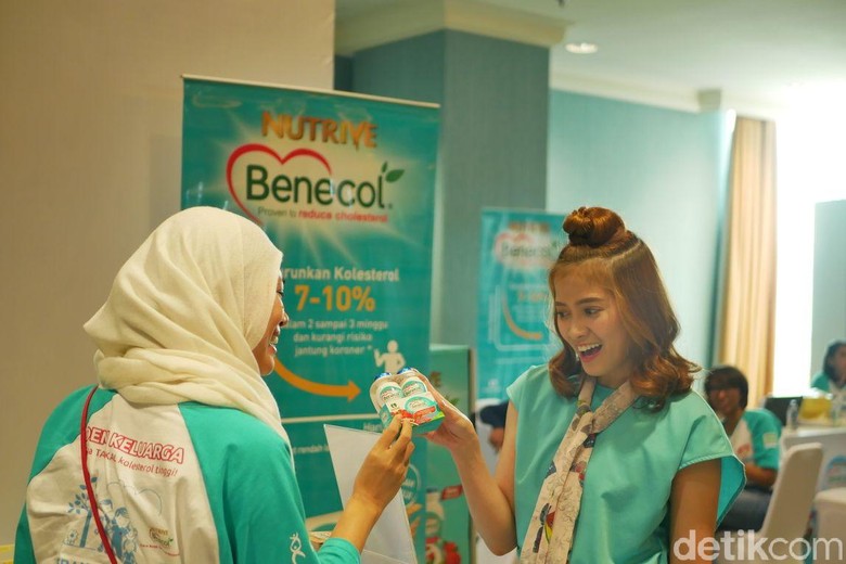 Rentan Kolesterol Tinggi, Chika Jessica Jaga Makanan Rentan Kolesterol Tinggi, Chika Jessica Jaga Makanan