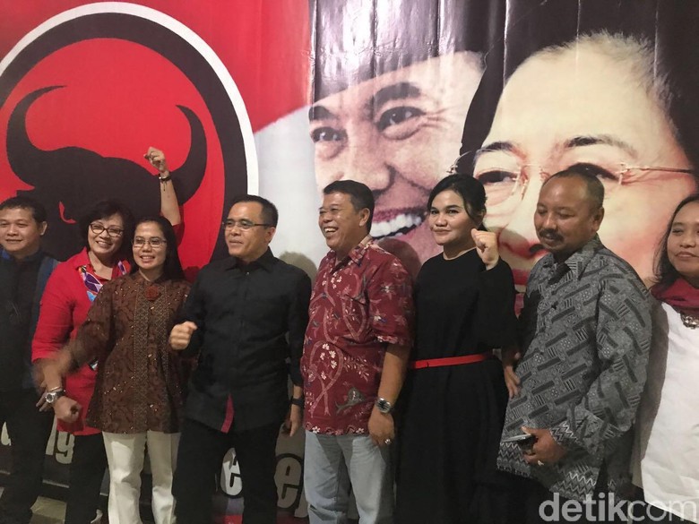 Bertemu PDIP, Anas Bahas Konsep Kampanye Tak Jelekkan Pihak Lain Bertemu PDIP, Anas Bahas Konsep Kampanye Tak Jelekkan Pihak Lain