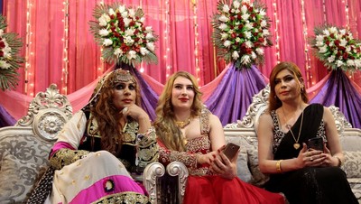 Foto: Kehidupan Tabu Transgender di Pakistan
