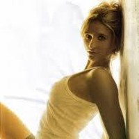 Petenis asal Prancis Tatiana Golovin memiliki kecantikan dan prestasi. Karena kecantikannya dia pun pernah menjadi model untuk majala FHM. Kini Tatiana memutuskan pensiun karena cedera punggung. Foto: dok. Istimewa