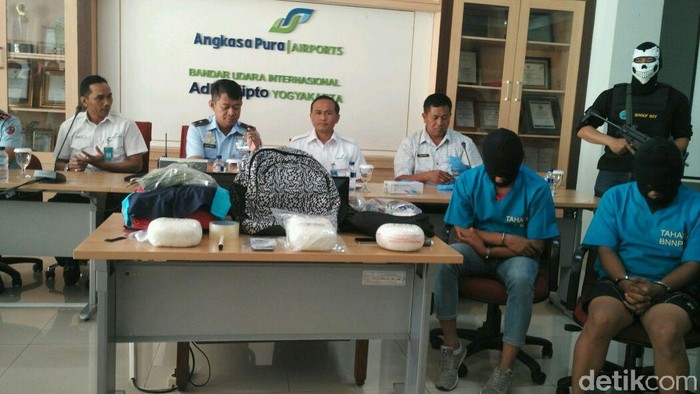 Petugas Bandara Adisutjipto Yogya Gagalkan Penyelundupan 3 Kg Sabu