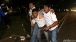 Foto: Polisi Bubarkan Aksi Mahasiswa di Depan Istana
