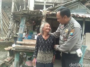 Patut Dicontoh, Polisi ini Sisihkan Tunjangan untuk Warga Miskin