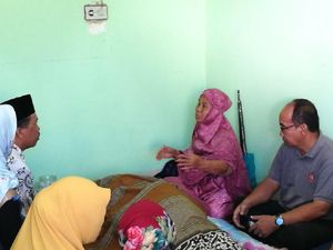 Guru Dasrul Alami Kecelakaan Saat Berangkat Mengajar