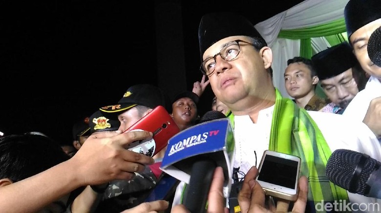 Anies Siapkan Terobosan Agar Bangunan Tua Tak Sekedar Jadi Wisata Anies Siapkan Terobosan Agar Bangunan Tua Tak Sekedar Jadi Wisata