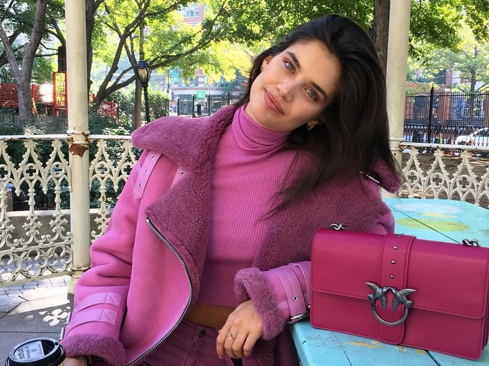 Curhat Model yang Foto Tanpa Busananya Disebar Majalah Prancis Tanpa Izin