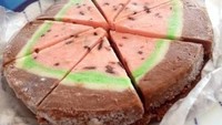 Kedai Es Krim Domino yang ada di Jember. Sudah ada sejak 57 tahun silam, kedai es krim ini tidak menggunakan bahan pengawet dalam proses pengolahannya. Foto: Istimewa