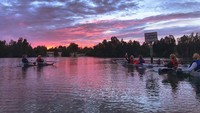 Tur kayak ini bernama Rock Springs Tour, yang mengajak traveler berkeliling Kelly Park sepanjang 4 kilometer (Facebook/Get Up and Go Kayaking)