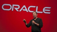 Larry Ellison. Pendiri Oracle ini tercatat memiliki harta US$ 59 miliar atau sekitar Rp 796 triliun. Dalam setahun harta Larry naik US$ 9,7 miliar atau sekitar Rp 131 triliun. Kimberly White/Getty Images.