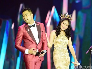 Raffi Ahmad Bikin Film Lagi, Kini Gandeng Ayu Ting-Ting