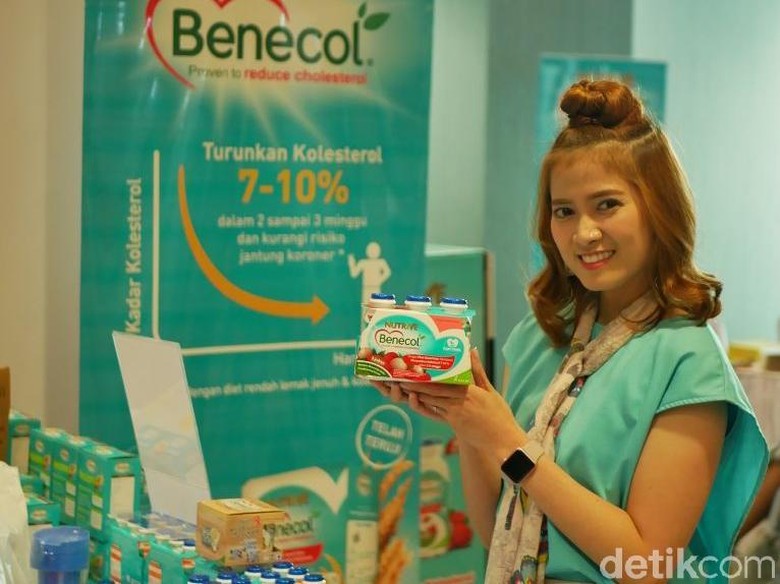 Chika Jessica Imbau Keluarga Jauhi Kolesterol Tinggi Chika Jessica Imbau Keluarga Jauhi Kolesterol Tinggi