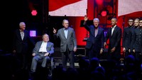 Lima eks Presiden AS itu adalah Jimmy Carter, George H.W. Bush, Bill Clinton, George W. Bush, dan Barack Obama. Foto: REUTERS/Richard Carson