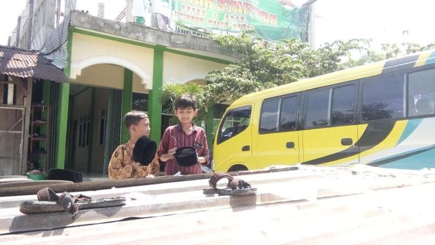 Mbah Sanipan di Demak Gratiskan Pendidikan Santrinya