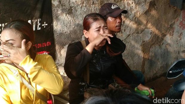Istri Pak Slamet