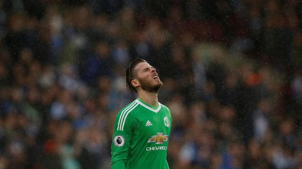 David De Gea kalah dari Mohamed Salah dalam polling pemain terbaik di Liga Inggris 2018.