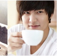 Bisa bedakan yang mana Lee Min Ho dan pria biasa? Pria bernama Ye Xiao Kai (foto di sebelah kanan) merupakan seorang reporter asal China yang mendadak viral karena wajahnya mirip dengan bintang serial Boys Before Flower itu. Foto: ist.