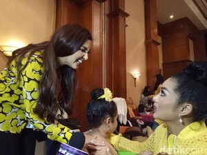 Ashanty dan Krisdayanti Saling Curhat Tentang Anak