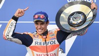 Kemenangan di MotoGP Australia yang membuat Marc Marquez kian dekat dengan gelar juara dunia MotoGP 2017. Ini adalah kemenangan keenam musim ini (Quinn Rooney/Getty Images)