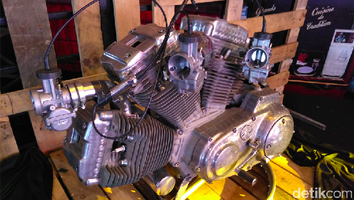 Gila! Motor Harley Berkonfigurasi W dari Purwokerto