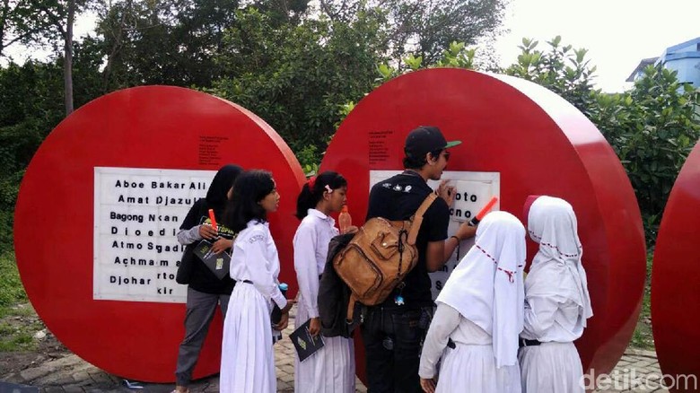 Serunya Melihat Siswa SD Belajar Seni Patung di Kotabaru Yogya Serunya Melihat Siswa SD Belajar Seni Patung di Kotabaru Yogya