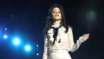 Penampilan Camila Cabello Mengguncang Stadion Wembley