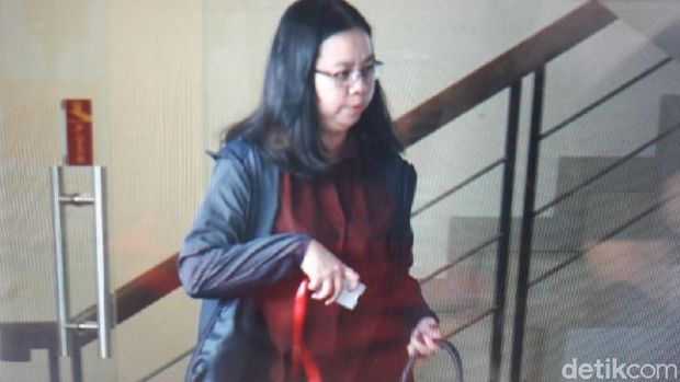 Notaris Amelia Bungkam Usai Diperiksa KPK Terkait Proyek e-KTP