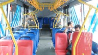 Bus berjalan melewati Halte BKN, Halte Penas, dan kemudian masuk ke Tol Penas. Terjadi kemacetan saat hendak keluar Tol Penas. Bus keluar tol dan menuju ke Halte Plumpang Pertamina, Halte Kantor Wali Kota Jakarta Utara, Hale Koja, Halte Enggano, dan Halte Tanjung Priok. (Foto: Rani/detikcom)