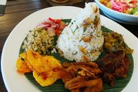 5 Tempat Ini Punya Nasi Harum dengan Tambahan Daun Jeruk hingga Kecombrang