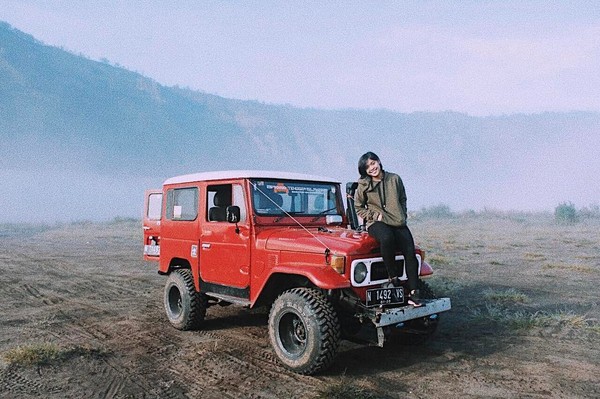 Di luar kesibukannya, Gregoria menyempatkan buat jalan-jalan. Kegiatan wisatanya pun sempat beberapa kali diunggah di akun Instagramnya @greegoriaa (greegoriaa/Instagram) Di luar kesibukannya, Gregoria menyempatkan buat jalan-jalan. Kegiatan wisatanya pun sempat beberapa kali diunggah di akun Instagramnya @greegoriaa (greegoriaa/Instagram)