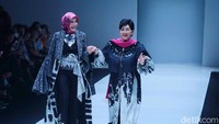 Aktris senior Titiek Puspa dan Inneke Koesherawati pun turut hadir di acara tersebut. Pool/Ismail/detikFoto.
