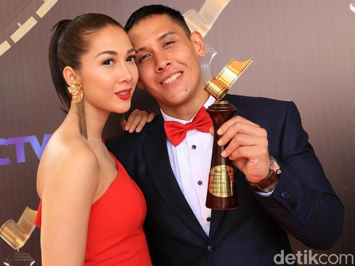 Ganindra Bimo dan Andrea Dian saat ditemui di kawasan Daan Mogot.