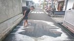 Foto: Saat Jalan Aspal di Depok Disulap Jadi Lukisan 3 Dimensi