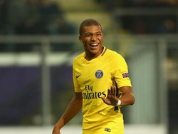 7. Kylian Mbappe (18 tahun). Pemain Prancis yang musim lalu membela klub Monaco dan kini di Paris Saint-Germain itu meraih 48 poin hasil voting para jurnalis sepakbola di Eropa. (Foto: Dean Mouhtaropoulos/Getty Images)