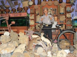 Polisi Bandung Ini Bikin Museum Barang Antik