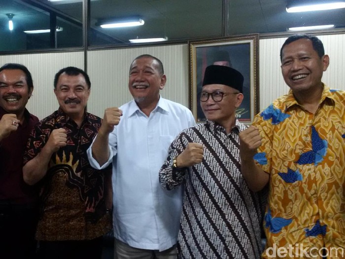 Sambangi Gerindra Jabar, Deddy Mizwar: Untuk Jaga Silaturahmi