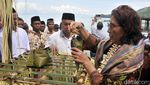 Menteri Susi Terima Gelar Adat Orlima Luar dari Masyarakat Lonthoir