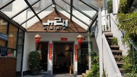 Ya, warga setempat begitu memperhatikan kebersihan, keramahtamahan dan pelayanan yang memuaskan untuk turis. Bahkan rumah mereka juga disulap jadi penginapan model homestay yang nyaman (Elvan/detikTravel)