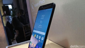 Ponsel ini dipercayakan komputasinya pada prosesor octa core bikinan MediaTek yang kecepatannya mencapai 2,39 GHz. Foto: detikINET/Yudhianto