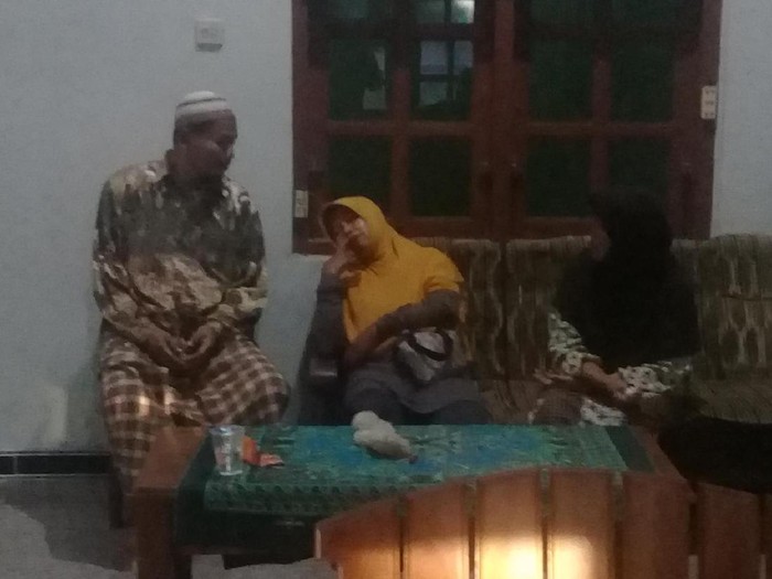 Keluarga Kaget Jarwoko Ditangkap Densus 88 Saat Belanja di Minimarket