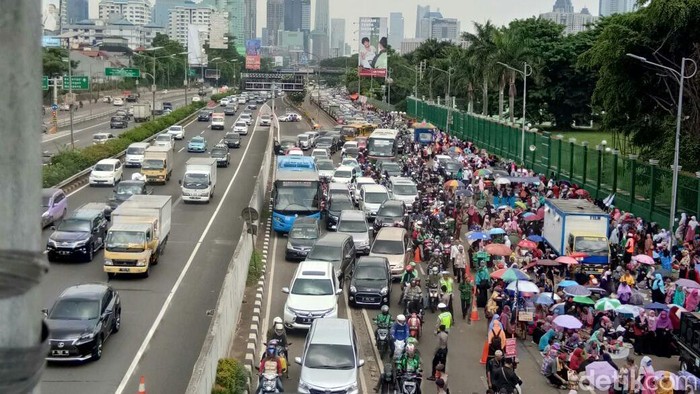 Begini Situasi Terkini Demo Tolak Perppu Ormas di Depan DPR