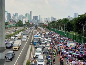 Begini Situasi Terkini Demo Tolak Perppu Ormas di Depan DPR