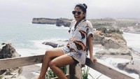 Nadine memiliki kulit eksotis yang membuatnya terlihat menawan. (Dok. Instagram/nadinemmanuella)