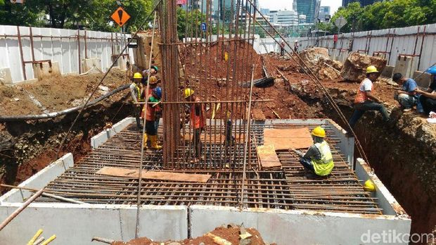 Proyek LRT Jabodebek di Kuningan