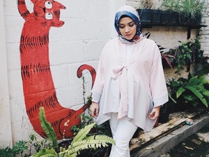 Foto: Inspirasi Hijab dari 6 Selebriti Indonesia yang sedang Hamil