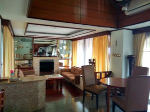 Mengintip Kamar di Resor Pantai Jakarta