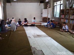Menengok Sekolah Qaryah Thayyibah Salatiga yang Memerdekakan Siswanya