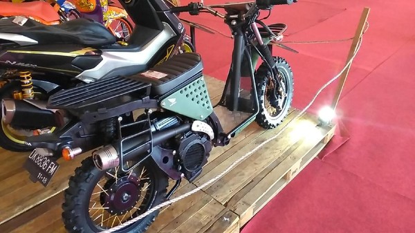 Honda Vario Bergaya Scrambler, Asyik Diajak Berpetualang
