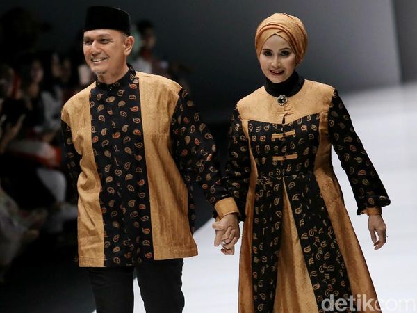Mesranya Artis Senior Hengky Tornado dan Istri di Atas Runaway